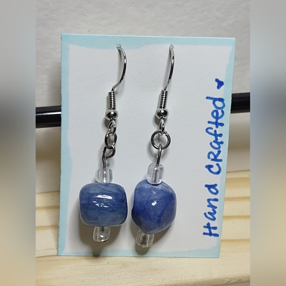 Winter Blue  Quartz Earrings - Picture 5 of 9